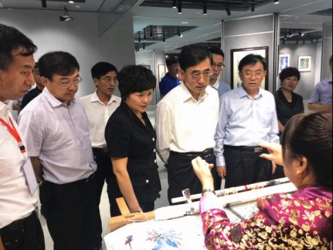 大鹅文化老总_大鹅图片(3)