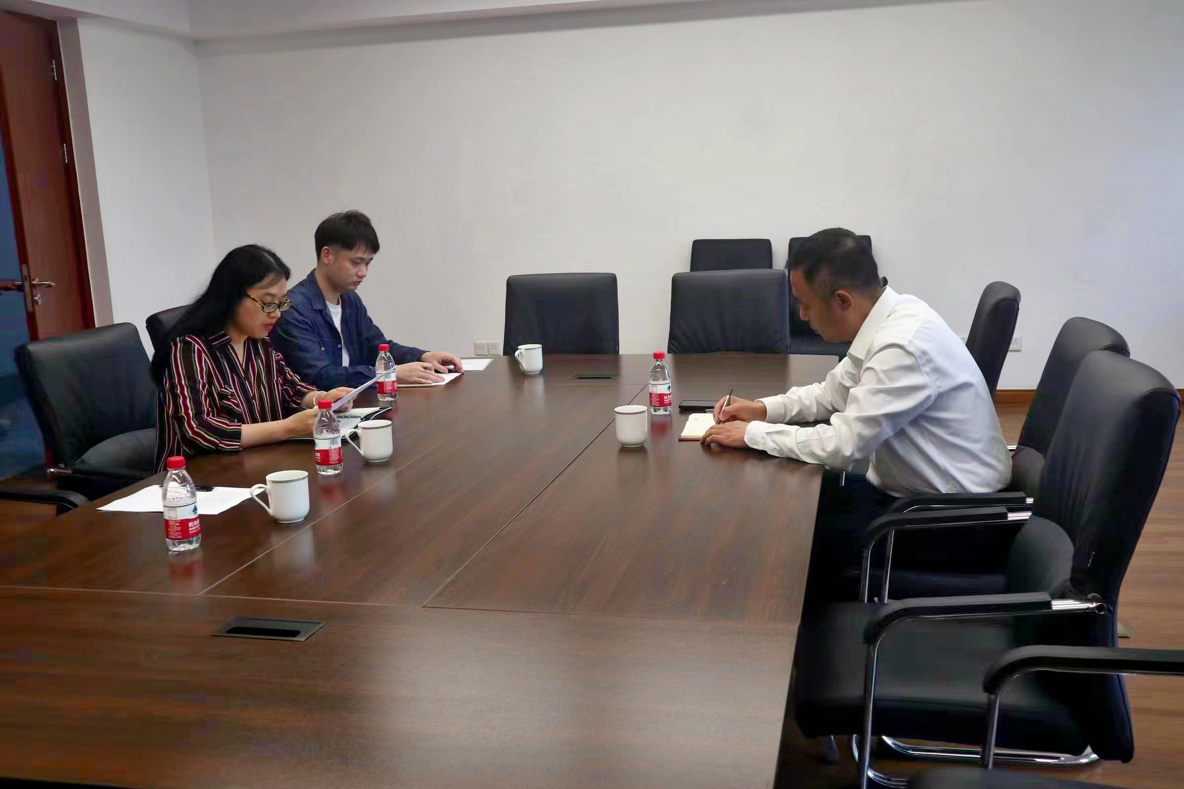 李宏专题调研苏州国林华东商贸有限公司